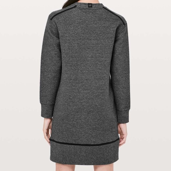Lululemon On Repeat Dress - Picture 3 of 9